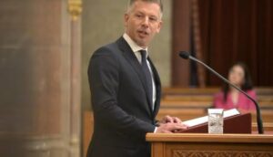 Magyar Péter legfrissebb posztjára áradnak a reagálások! Neki üzentek az Alföldön élők. Rendkívüli, amit akarnak